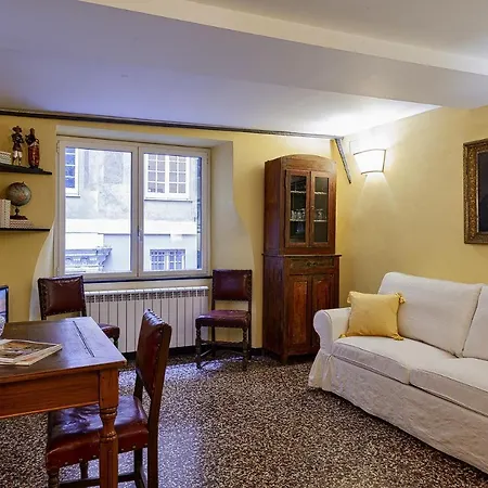 Apartment Cattedrale Di San Lorenzo By Wonderful Italy